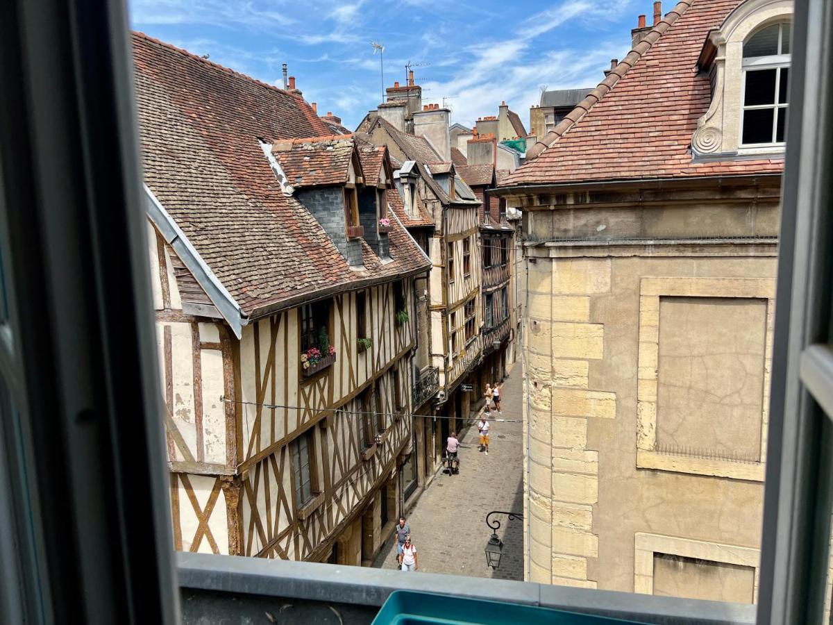 Le P'Tit Charmant : Centre Historique De Dijon Bagian luar foto